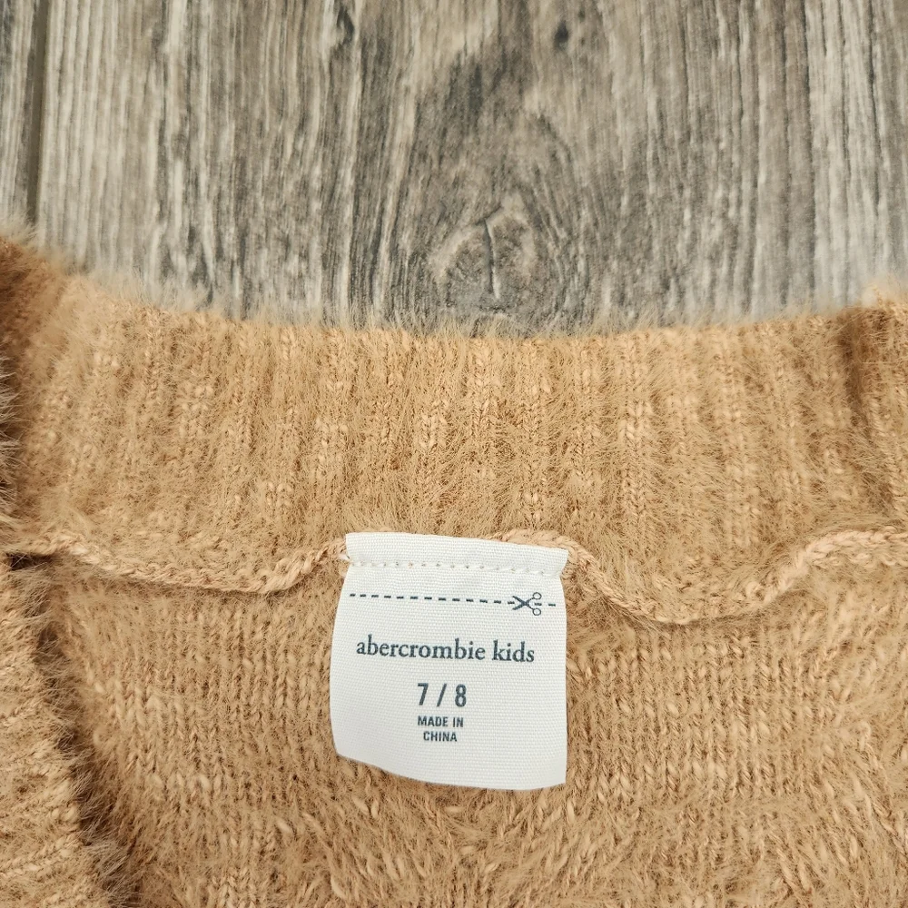 NWT Abercrombie Kids Soft Fuzzy Cardigan Tan Beige Size 7/8